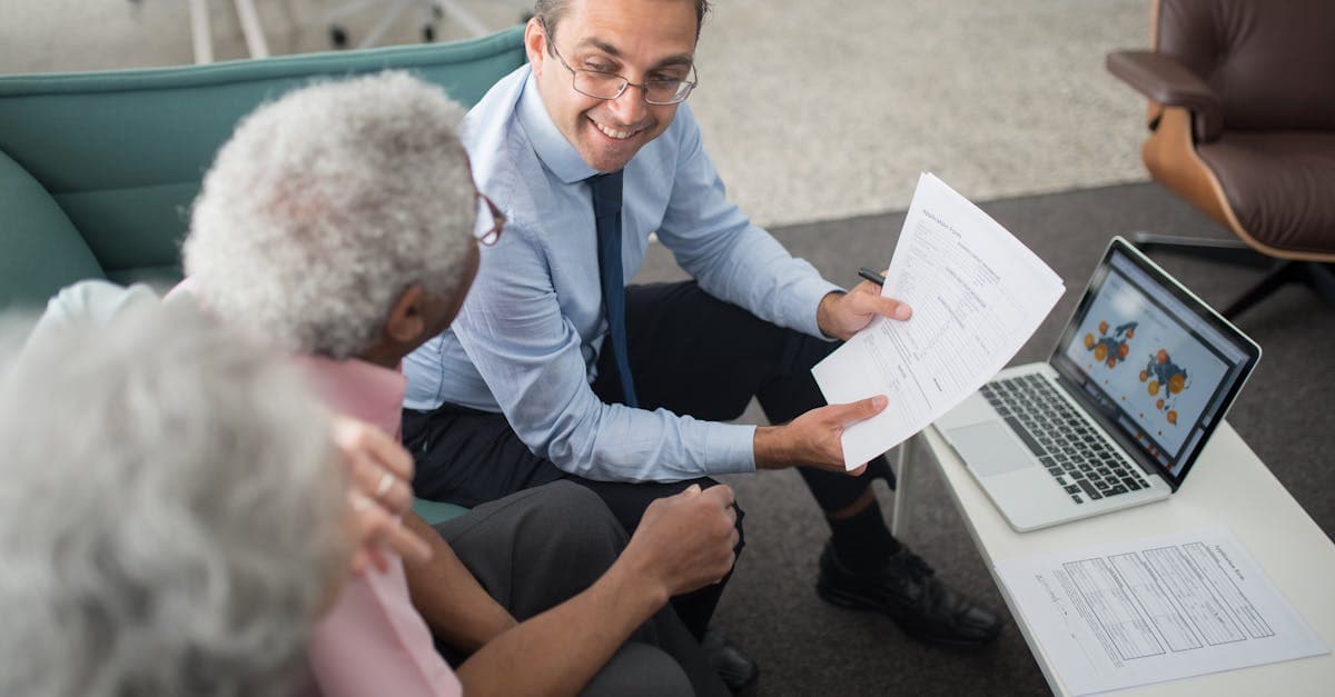 Cover image for Essential Auto Insurance Tips for Seniors: Maximizing Coverage and Savings
