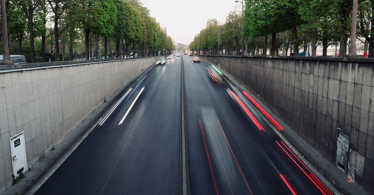 Cover Image for Clunker Cars: Turning Rust Buckets into Automotive Gold