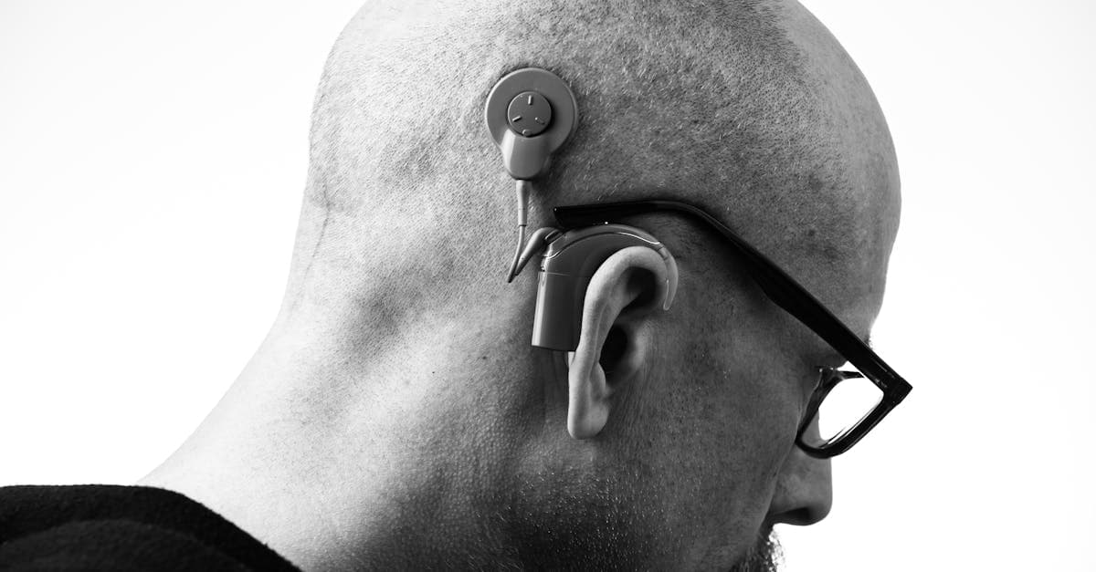 Cover image for Unlocking the World of Sound: The Comprehensive Guide to Hearing Aids